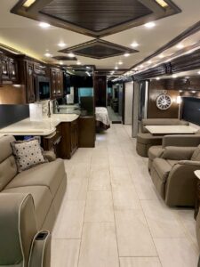 Newmar Dutch Star 4369 Interior